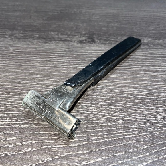VINTAGE SCHICK Safety Razor 4.5” - Picture 1 of 7